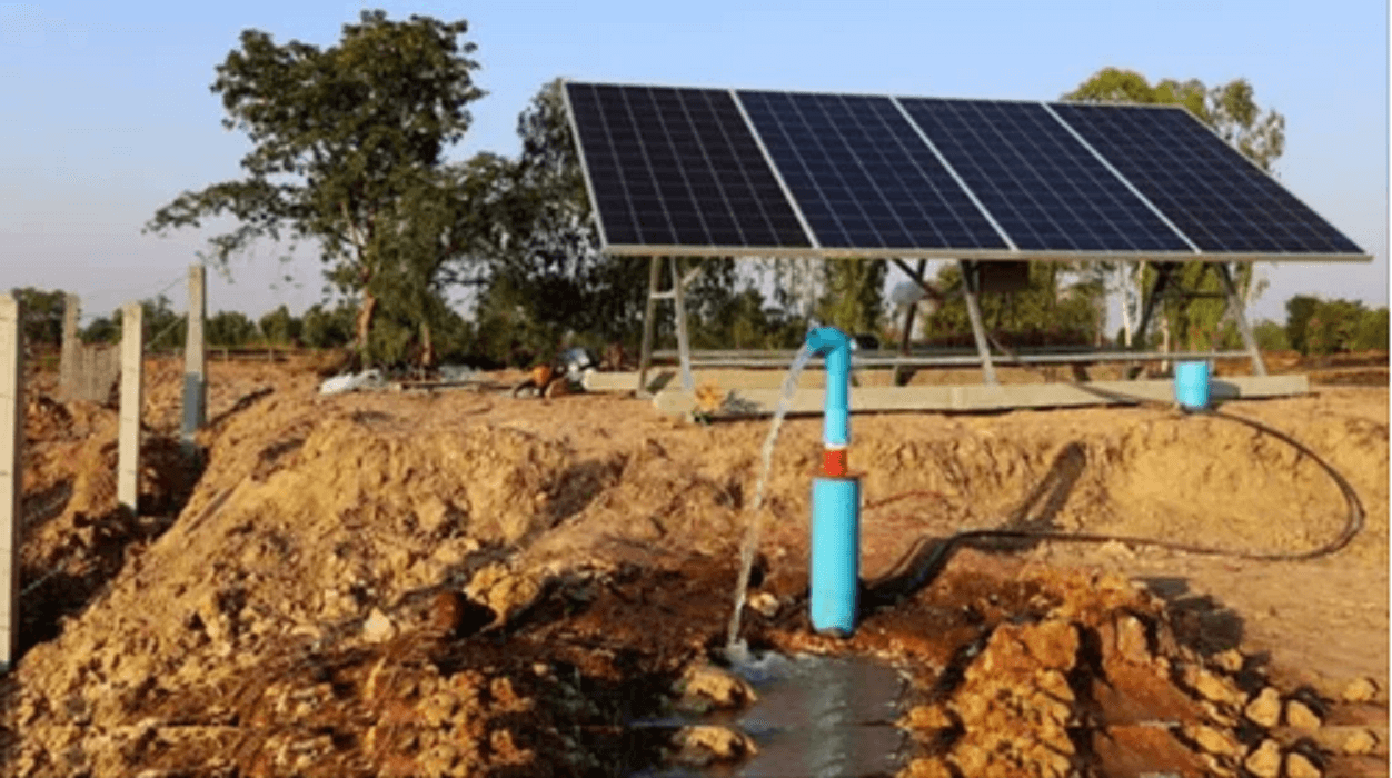 solar water pumping system.png